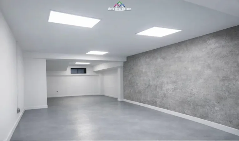 Tirane, jepet me qera dyqan Kati 0, 172 m² 1.250 € (Rruga e Elbasanit)