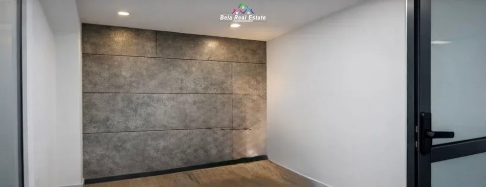 Tirane, jepet me qera dyqan Kati 0, 172 m² 1.250 € (Rruga e Elbasanit)