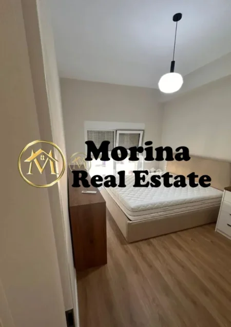Tirane, jepet me qera apartament 1+1 Kati 7, 60 m² 400 € (Ali Demi)