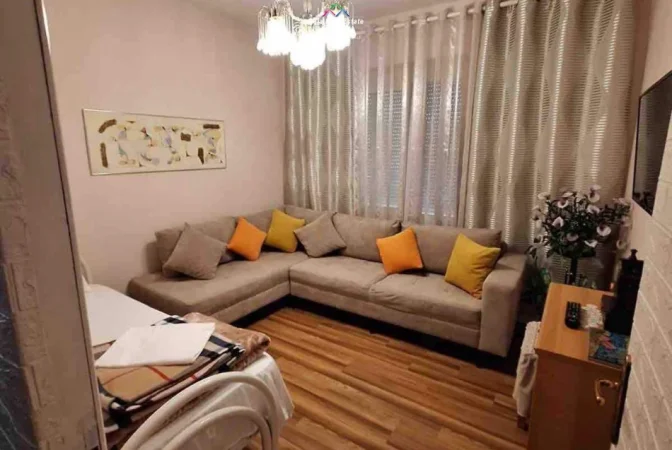 Tirane, shes apartament 1+1 Kati 5, 68 m² 183.000 € (Rruga Myslym Shyri)