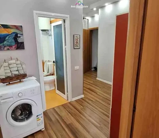 Tirane, shes apartament 1+1 Kati 5, 68 m² 183.000 € (Rruga Myslym Shyri)