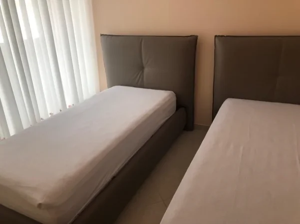 Tirane, jepet me qera apartament 2+1 Kati 6, 95 m² 650 € Vasil Shanto / 21 Dhjetori,Tirane