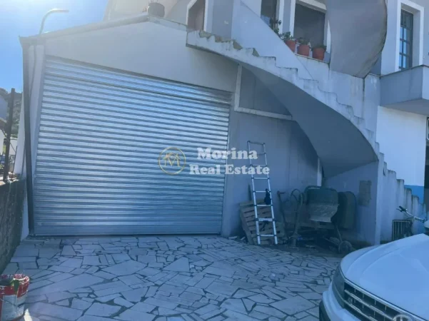 Tirane, jepet me qera ambjent biznesi Kati 1, 135 m² 1.200 € (Koder Mezez)