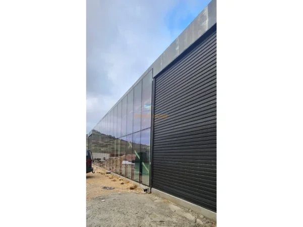 jepet me qera kapanon, 650 m² 3.000 €