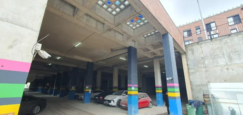 Tirane, shitet garazh | post parkimi Kati -2, 27 m² 30.000 € (REZIDENCA kodra e diellit 2)