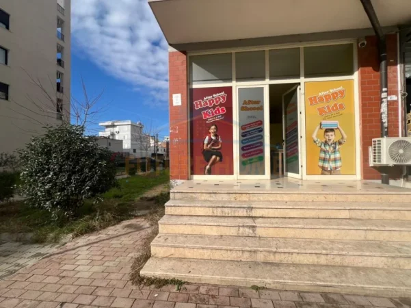 shitet ambjent biznesi Kati 0, 70 m² 120.000 €
