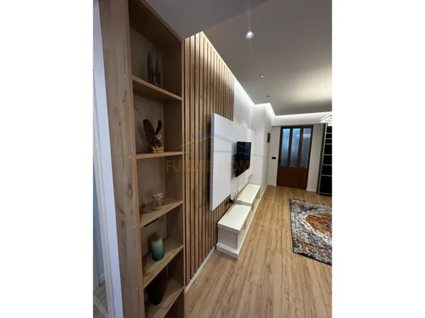 jepet me qera apartament Kati 2, 96 m² 1.000 €