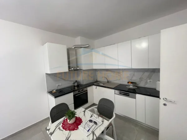 shitet apartament Kati 4, 61 m² 120.000 €