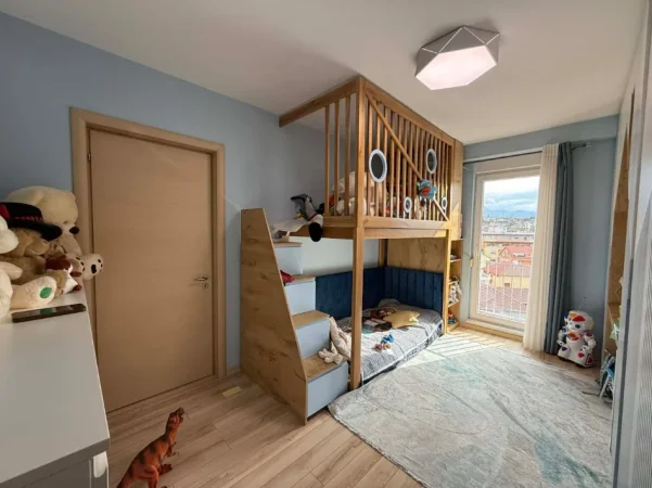 Tirane, shitet apartament 1+1+Aneks+Ballkon Kati 4, 99 m² 435.000 € (Qytet Studenti)