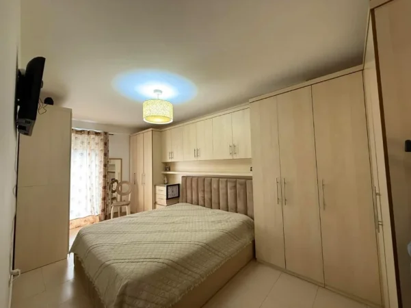 Tirane, shitet apartament 1+1+Aneks+Ballkon Kati 4, 99 m² 435.000 € (Qytet Studenti)