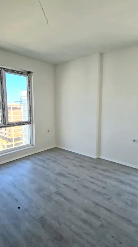 Tirane, jepet me qera apartament 3+1+Aneks+Ballkon Kati 7, 117 m² 550 € (Univers City)