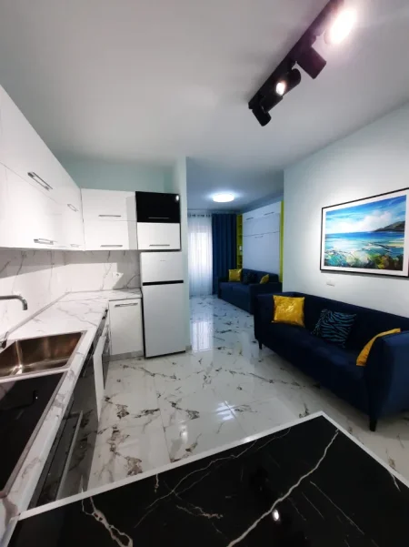 Tirane, jepet me qera garsonier 1+1 Kati 5, 43 m² 450 € 