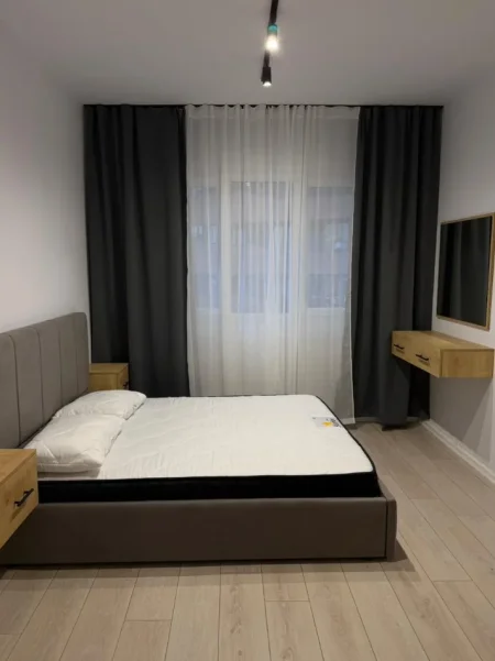 Tirane, jepet me qera apartament 1+1+Ballkon Kati 3, 65 m² 550 € (Teodor keko)