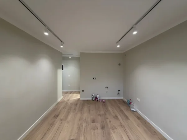SHITET: 1+1 & 1 Bllk  (📍Kyqëzimi 21 dhjetorit / Diamond dental ) ✨️ Sapo investuar || 100% e re - 45 m² 🔥125.000€