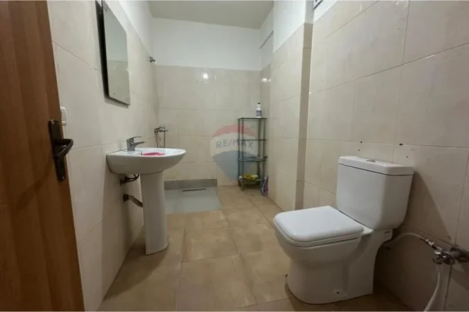Tirane, shitet apartament 2+1+Ballkon , 84 m² (Astir)