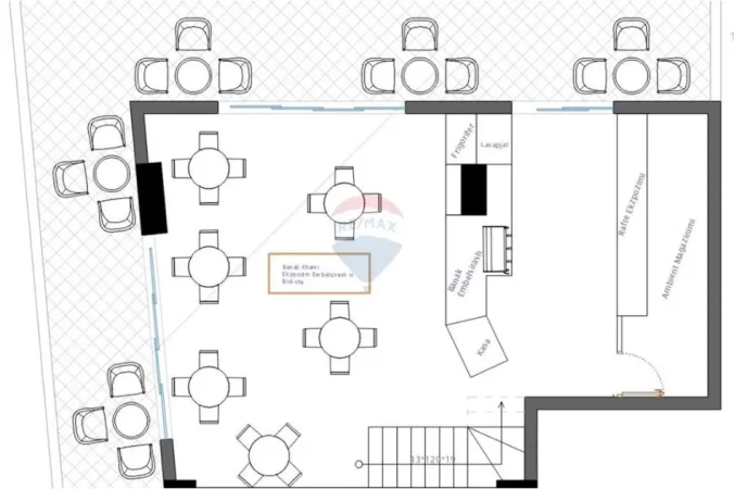 Tirane, jepet me qera dyqan , 90 m² 1.500 € 