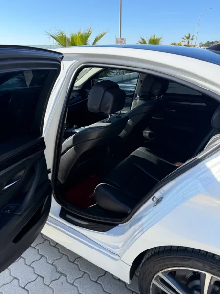 Tirane, shes makine Bmw 525 3.0 nafte 2011 Nafte, e bardhë automatik Kondicioner 266.000 km