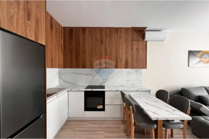 Tirane, jepet me qera apartament , 77 m² 999 € (Zogu I Zi)