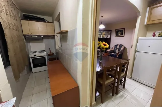 Tirane, shitet apartament , 50 m² 98.000 € 