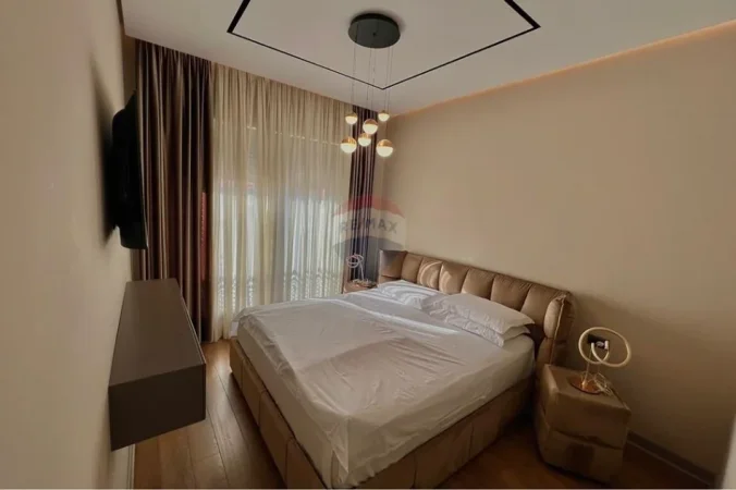 Tirane, shitet apartament , 141 m² 550.000 € 