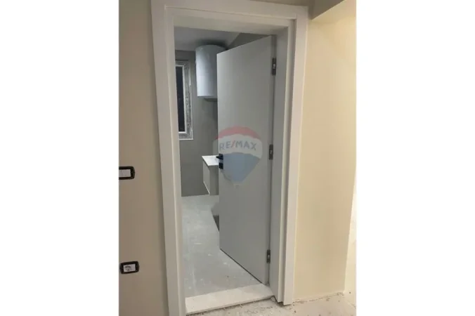 Tirane, shitet apartament , 74 m² 150.001 € (Ambasada Amerikane)