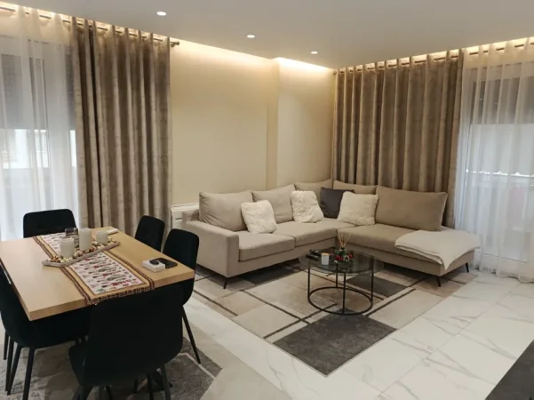 Tirane, shitet apartament 2+1+Aneks+Ballkon Kati 1, 99 m² 210.000 € (kashar)