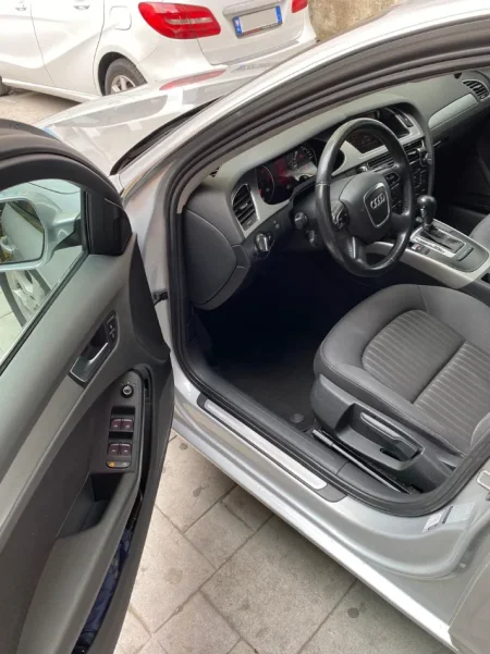 Audi A4, 5.900 Euro, automat, 2009, diesel, makinë e importuar nga Gjermania