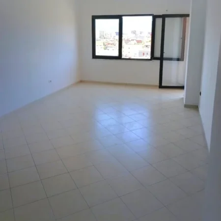 Tirane, shitet apartament 1+1 Kati 6, 78 m² 110.000 € (Pallatet Cabej)