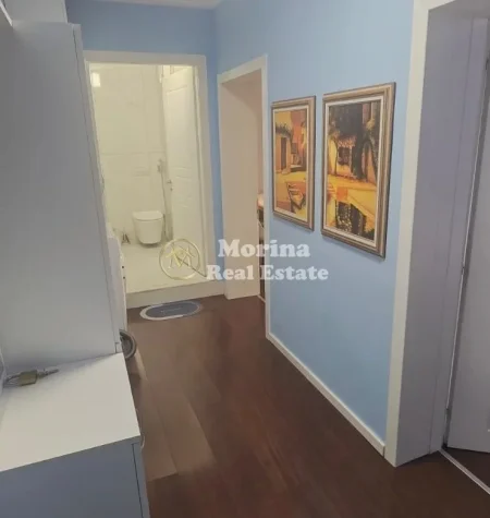 Tirane, jepet me qera apartament 1+1 Kati 4, 50 m² 550 € (Rruga e Durresit)