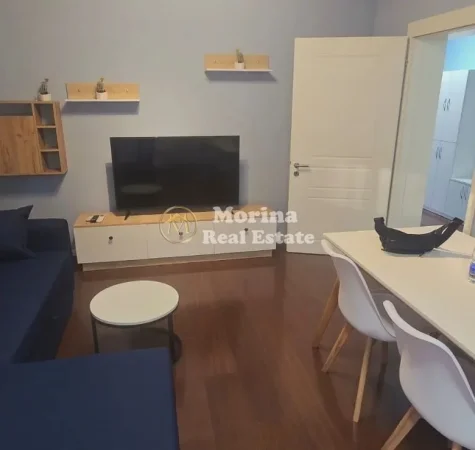 Tirane, jepet me qera apartament 1+1 Kati 4, 50 m² 550 € (Rruga e Durresit)