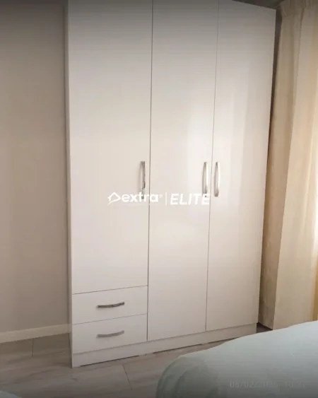 Tirane, jepet me qera apartament 2+1 Kati 5, 80 m² 850 € (Mondial)