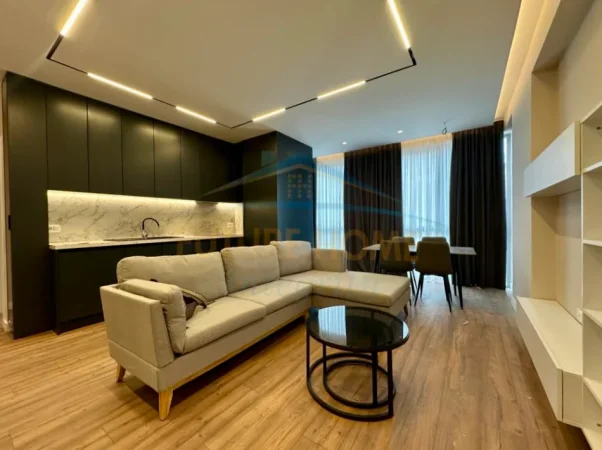 Tirane, jepet me qera apartament 3+1 Kati 4, 110 m² 850 € 