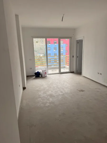 Tirane, jepet me qera apartament 1+1 Kati 4, 61 m² 500 € (RRuga Dritan Hoxha)
