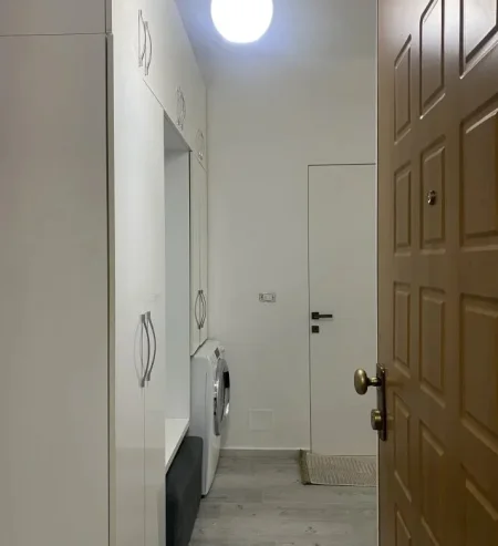 Tirane, jepet me qera apartament 2+1 Kati 3, 82 m² 750 € (Selvia)