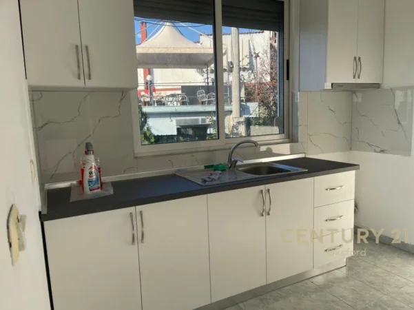 Tirane, shitet apartament 1+1 Kati 0, 51 m² 62.000 € (Shkoze)