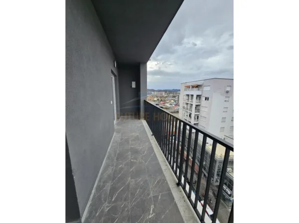 Tirane, shitet apartament 2+1 Kati 7, 94 m² 120.000 € (Kompleksi Tirana Entry II)
