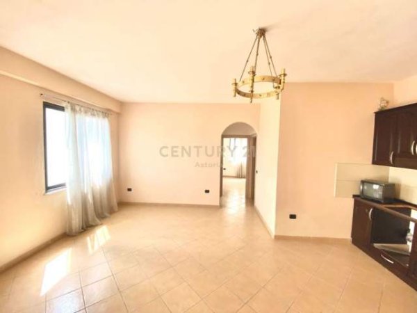 Tirane, shitet apartament 2+1+BLK Kati 8, 77 m² 85.000 Euro
