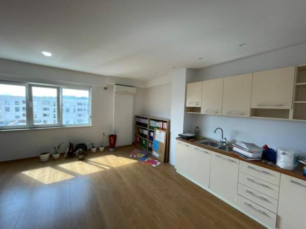 Tirane, shitet apartament 2+1 Kati 10, 79 m² 135.000 Euro (21 Dhjetori)