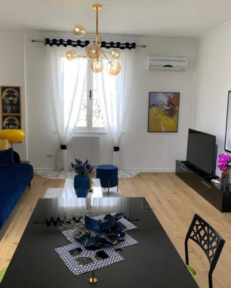 Tirane, jepet me qera apartament Kati 9, 102 m² 850 Euro (Rruga e kosovareve)