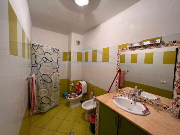 Tirane, shitet apartament Kati 2, 94 m² 100.000 Euro (Teodor Keko)