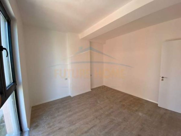 Tirane, shitet apartament Kati 5, 1.008 m² 136.080 Euro (Rruga Nexho Konomi)