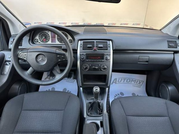 Tirane, shes makine Mercedes-Benz B-Class Viti 2006, 4.000 Euro