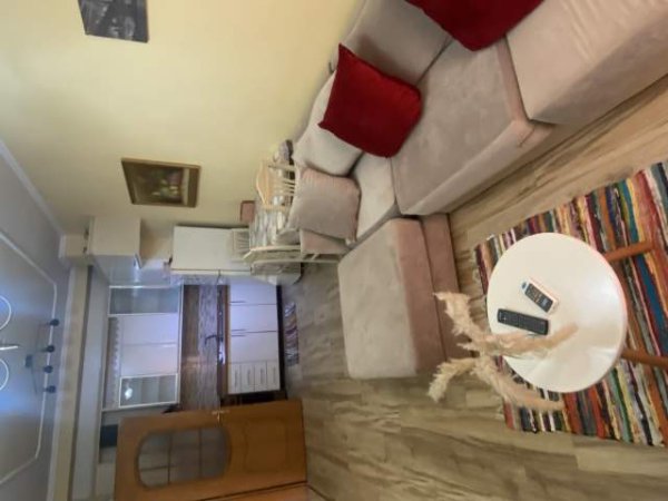 Shqiperi, jepet me qera 1+1 Kati 2, 63 m² 400 Euro