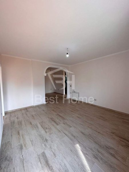 Tirane, shitet apartament 2+1+A+BLK Kati 4, 99 m² 140.000 Euro (Rruga Don Bosko)