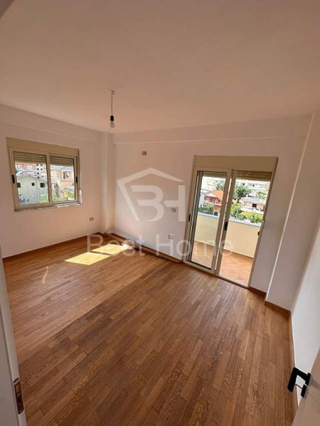 Tirane, shitet apartament 2+1+A+BLK Kati 4, 99 m² 140.000 Euro (Rruga Don Bosko)