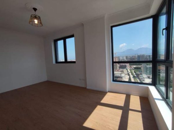 Tirane, jepet me qera apartament 2+1+BLK Kati 9, 87 m² 40.000 Leke (pallati Eglos)