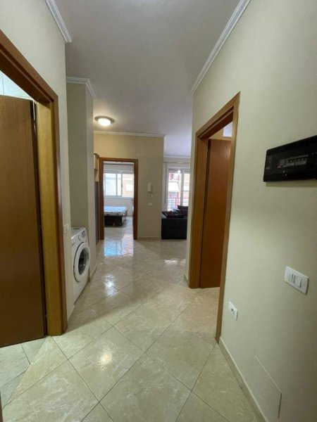 Tirane, jepet me qera apartament 2+1+BLK Kati 7, 81 m² 450 Euro (kOMPLEKSI VIZION PLUS)