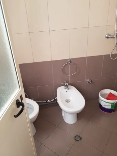 Durres, jepet me qera apartament 1+1+Ballkon Kati 2, 50 m² 300 €