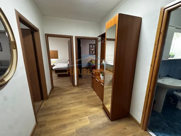 Tirane, shitet apartament 2+1 Kati 4, 72 m² 135.000 € (xhamllik)