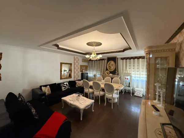 Tirane, jepet me qera apartament 2+1 Kati 7, 100 m² 1.001 € 